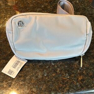 Lululemon Athletica Crossbody Bag in Light Gray